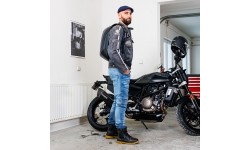 Morcycle Backpacks W-TEC: Kietasvorė motociklo kuprinė W-TEC Shellter