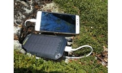 Stovyklavimo aksesuarai BasicNature: Nešiojamas įkroviklis BasicNature 8, 8000 mAh