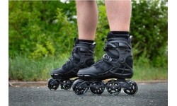 Fixed size rollers Powerslide: Riedučiai Powerslide Phuzion Argon Black 80 Trinity