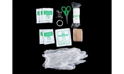 Camping Accessories MIL-TEC: RAUDONA PIRMOSIOS PAGALBOS MIDI PAKUOTĖ