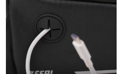 Aksesuarai bei priedai dviračiams : Krepšys ant rėmo ZEFAL su telefono laikikliu 0,8l (juodas)