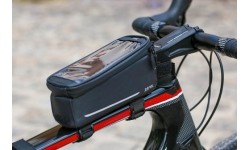 Aksesuarai bei priedai dviračiams : Krepšys ant rėmo ZEFAL su telefono laikikliu 0,8l (juodas)