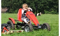 Go-Karts Berg BERG: Go-kart BERG Case IH E-BFR